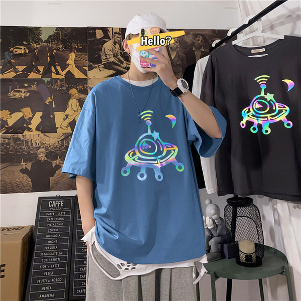 Tricou casual barbatesc cu aplicatie colorata