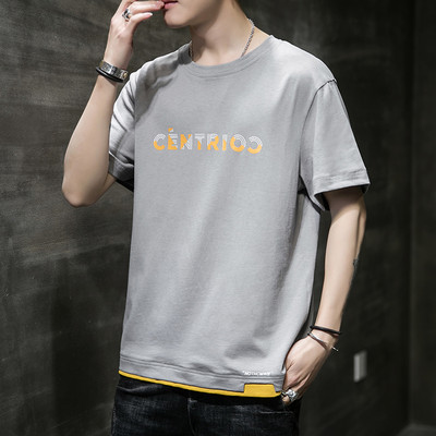 Tricou bărbătesc cu decolteu oval și inscripție - mai multe modele