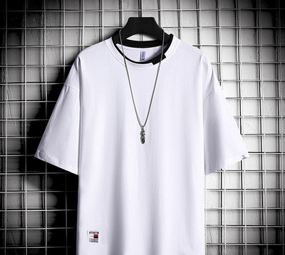 Tricou modern pentru bărbați cu decolteu rotund și mâneci 3/4