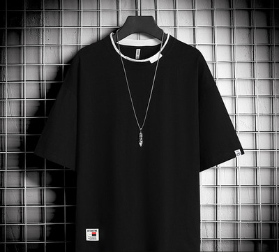 Tricou modern pentru bărbați cu decolteu rotund și mâneci 3/4