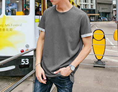 Ανδρικό μπλουζάκι με οβάλ λαιμόκοψη και κοντά μανίκια - κλασικό μοντέλο