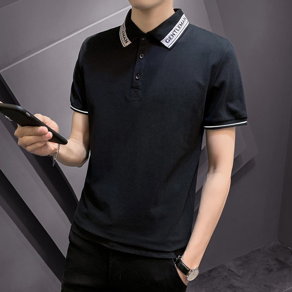 Moderna bluza s klasičnim ovratnikom i kratkim rukavima