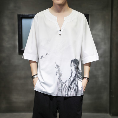 Bluză bărbătească cu aplicație și decolteu spitz