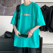 Tricou casual barbatesc lat cu aplicatie si maneci scurte