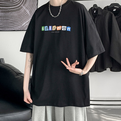 Tricou casual barbatesc lat cu aplicatie si maneci scurte