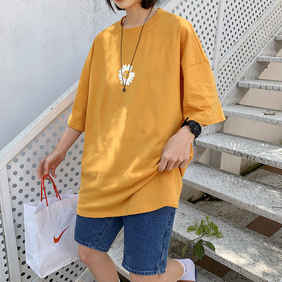 Tricou barbatesc model larg cu aplicatie si decolteu oval