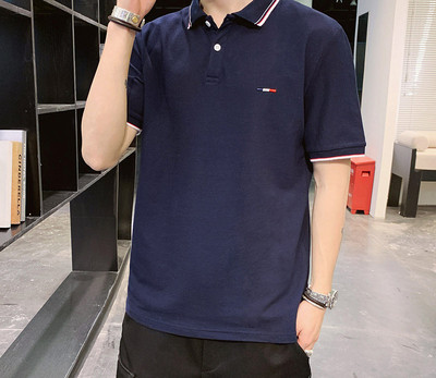 Ανδρικό μπλουζάκι με κλασικό κολάρο και κοντά μανίκια