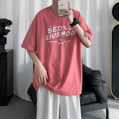 Tricou barbatesc model larg cu inscriptii