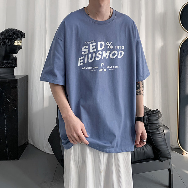 Tricou barbatesc model larg cu inscriptii