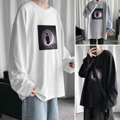 Tricou larg pentru bărbați modern, cu decolteu oval și imprimeu