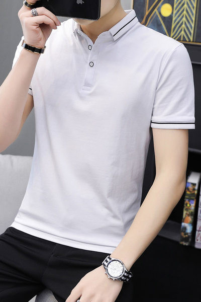 Moderna muška majica s klasičnim ovratnikom i kratkim rukavima