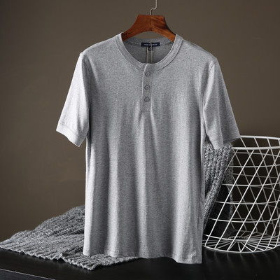 Tricou pentru bărbați cu mâneci scurte și nasturi