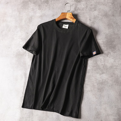 Tricou casual barbatesc cu decolteu oval si maneci scurte