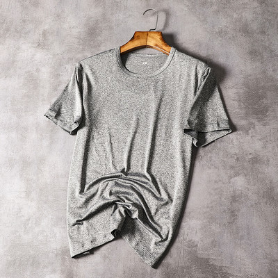 Ležerna muška majica s kratkim rukavima i okruglim izrezom