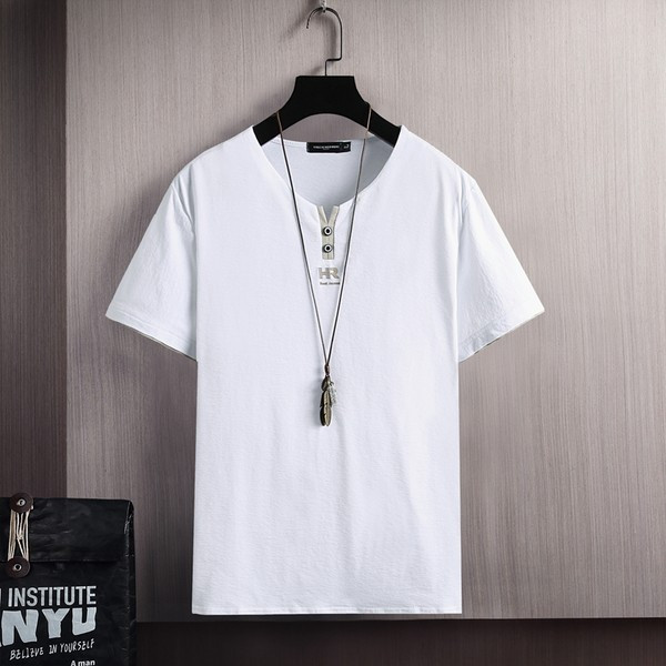 Tricou modern pentru bărbați cu decolteu și nasturi spitz