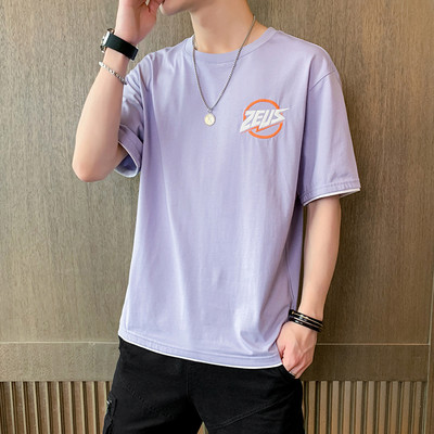 Tricou larg pentru bărbați cu inscripție și decolteu în formă de O