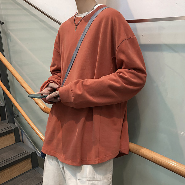 Muška široka bluza s ovalnim izrezom u različitim bojama