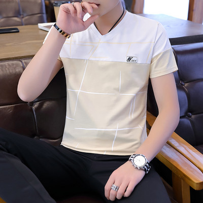 Novi model muške majice sa špic izrezom i kratkim rukavima