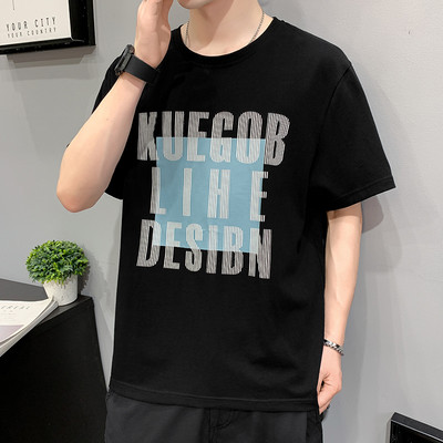 Ljetna muška majica s ovalnim izrezom i kratkim rukavima