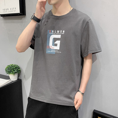 Ljetna muška majica s ovalnim izrezom i kratkim rukavima