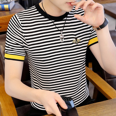 Muška moderna majica s ovalnim izrezom - više modela