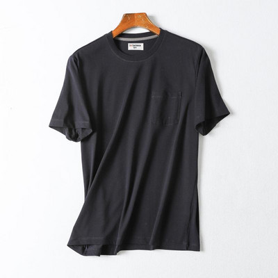 Ljetna jednobojna muška majica