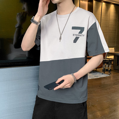 Нов модел тениска с апликация и къс ръкав