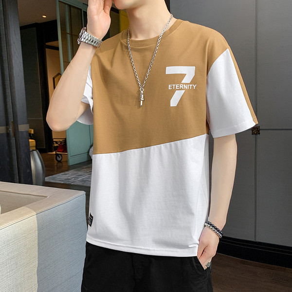 Нов модел тениска с апликация и къс ръкав