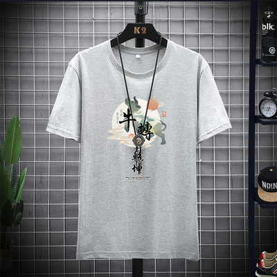 Нов модел тениска с къс ръкав и щампа за мъже