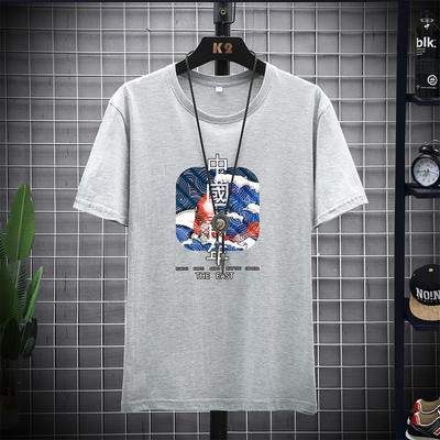 Нов модел тениска с къс ръкав и щампа за мъже