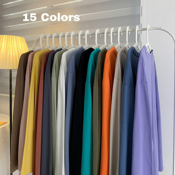 Bluză pentru bărbați de culoare uni cu decolteu oval și mâneci lungi