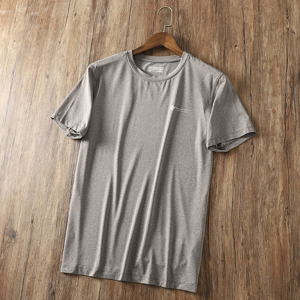 Tricou casual barbatesc cu maneci scurte si decolteu rotund