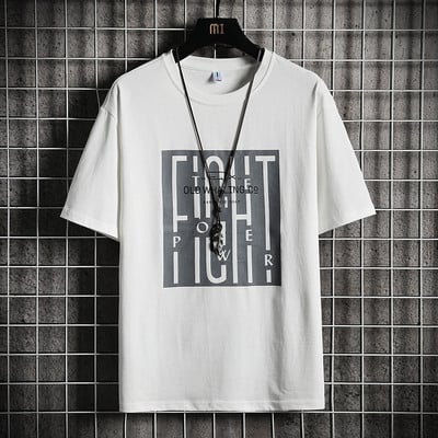 Tricou barbatesc cu imprimeu si decolteu oval