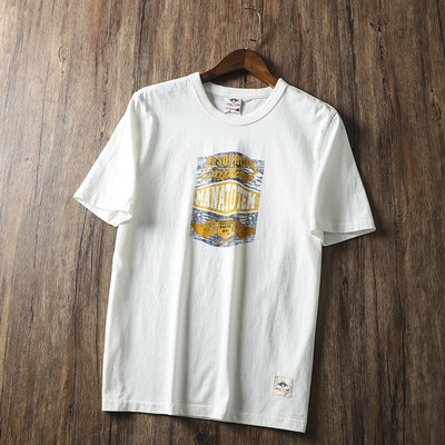 Tricou casual barbatesc cu aplicatie colorata si maneci scurte