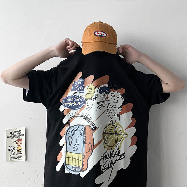 Tricou barbat model nou - model larg cu aplicatie