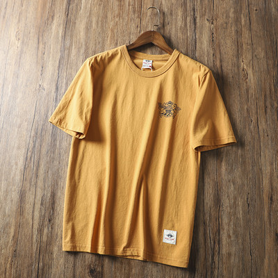 Casual καλοκαιρινό μπλουζάκι με απλικέ στο πίσω μέρος