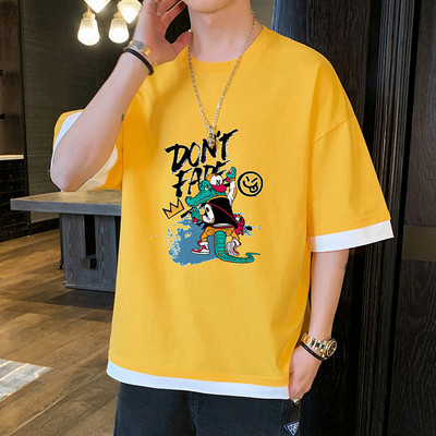 Tricou casual cu aplicatie si maneci scurte in mai multe culori pentru barbati