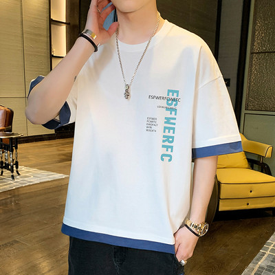 Tricou casual cu aplicatie si maneci scurte in mai multe culori pentru barbati