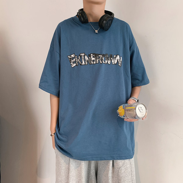 Tricou barbatesc cu inscriptie si decolteu rotund in mai multe culori