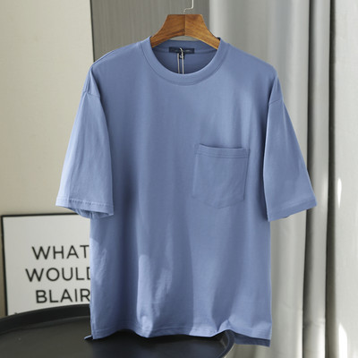 Tricou barbatesc monocolor cu buzunar