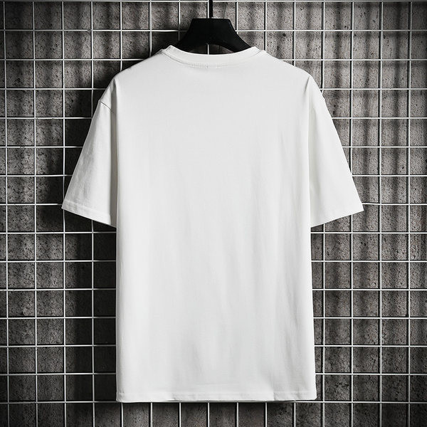 Ležerna muška majica s ovalnim izrezom i kratkim rukavima