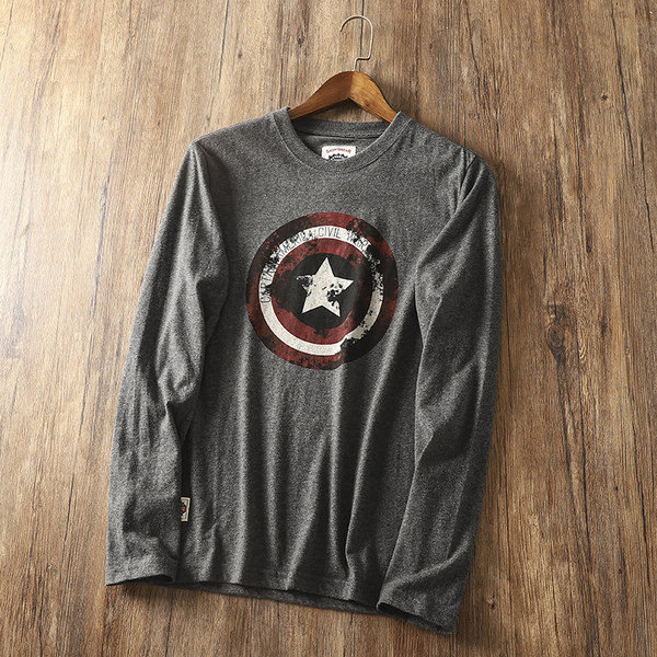 Bluză bărbătească de primăvară cu aplicație și mâneci lungi