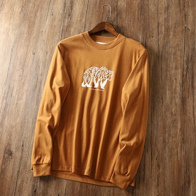 Bluză bărbătească cu mâneci lungi și aplicație