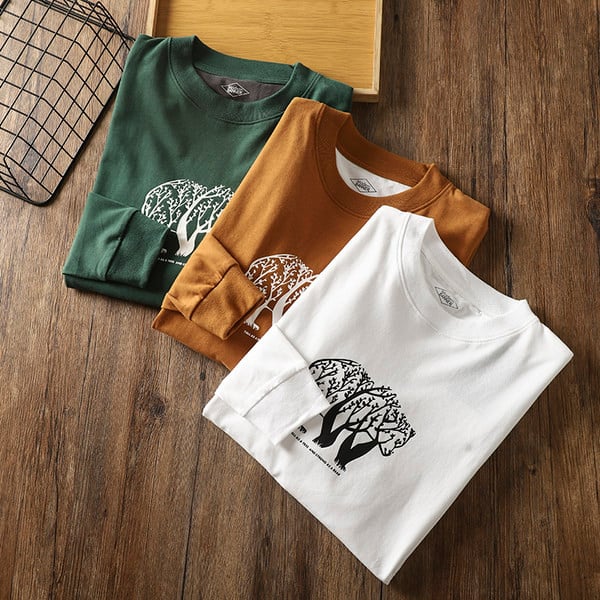 Bluză bărbătească cu mâneci lungi și aplicație