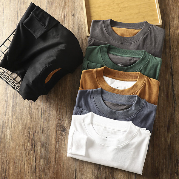 Bluză pentru bărbați de culoare uni, cu decolteu rotund și mâneci lungi