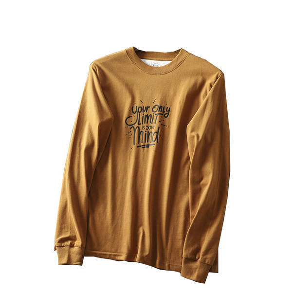 Bluză bărbătească cu mâneci lungi și aplicație