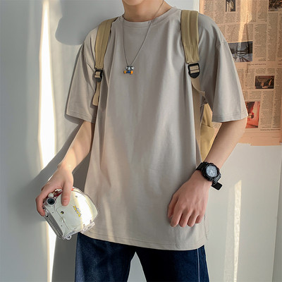 Tricou barbatesc model simplu si decolteu rotund