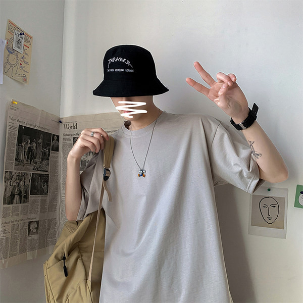 Tricou barbatesc model simplu si decolteu rotund