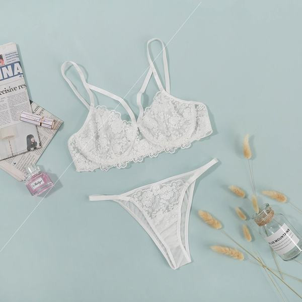 Moderan ženski intimni set od čipke