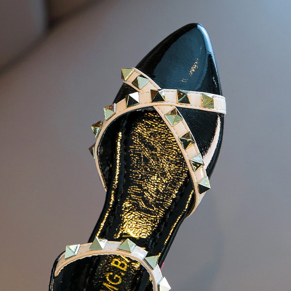 Sandale pentru copii pentru fete cu ochiuri si curea